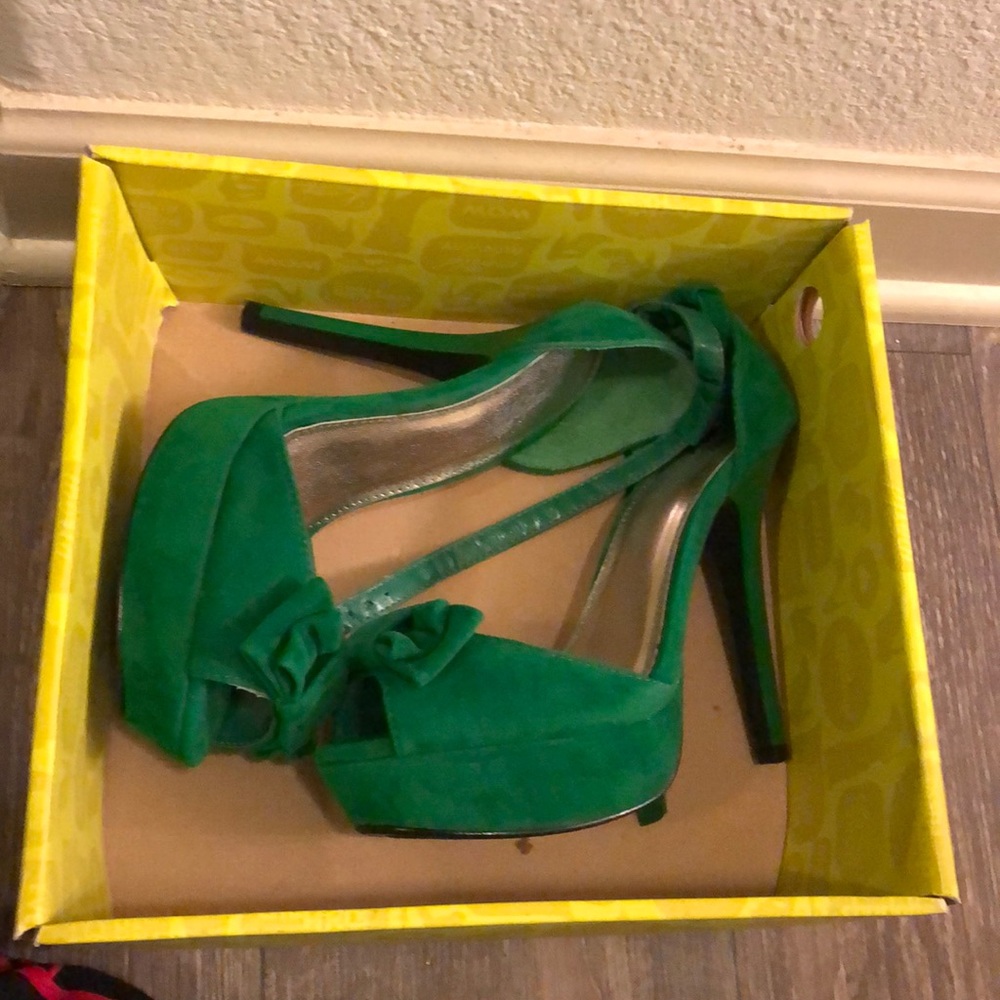 Green heels